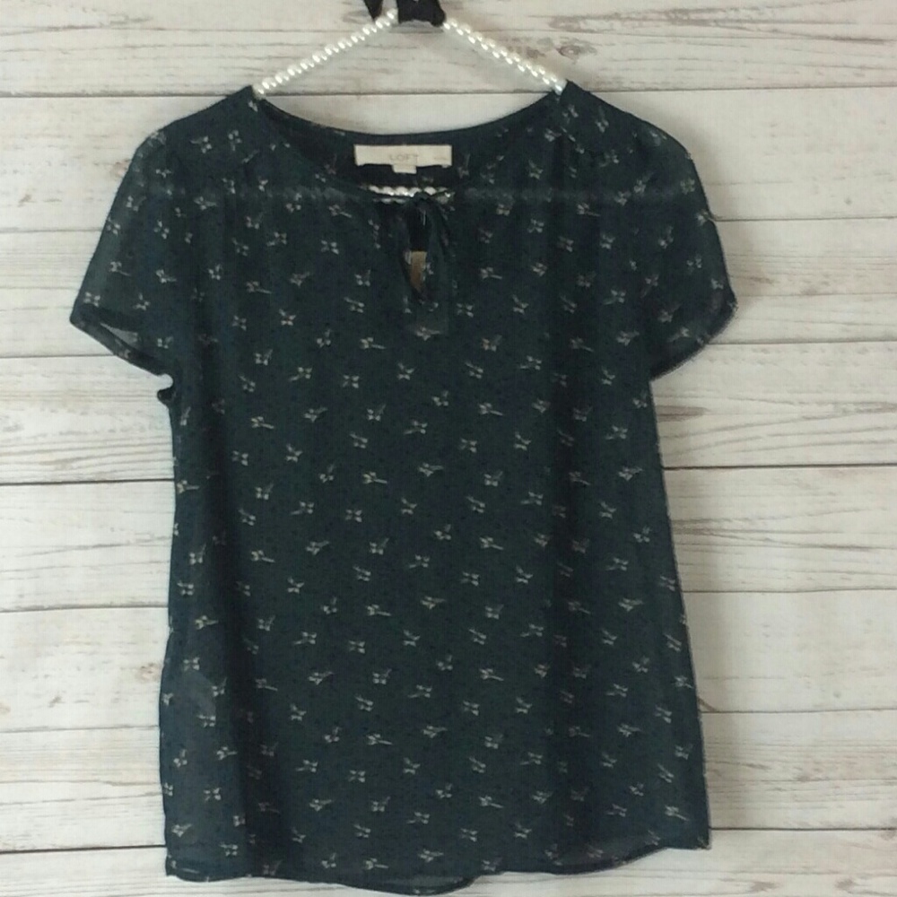 NWT {Loft} Green flower print blouse